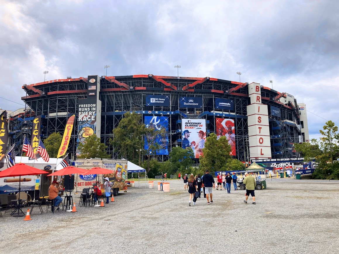 It’s Bristol Baby – MLB Speedway Classic